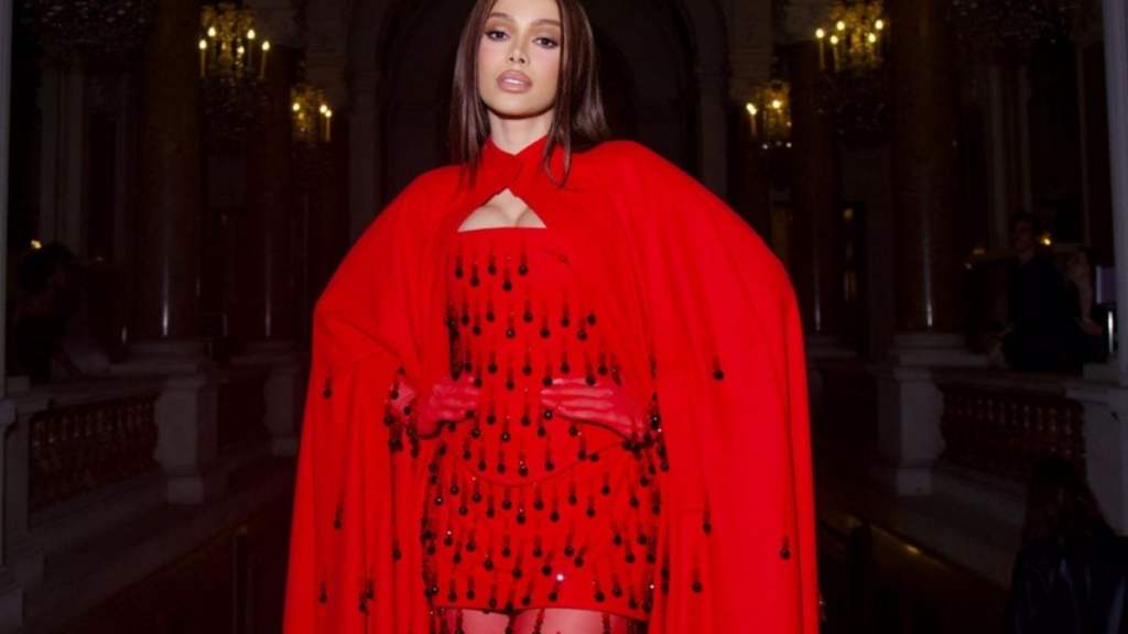 Anitta usou um look exclusivo da estilista capixaba Mayari&nbsp;Jubini