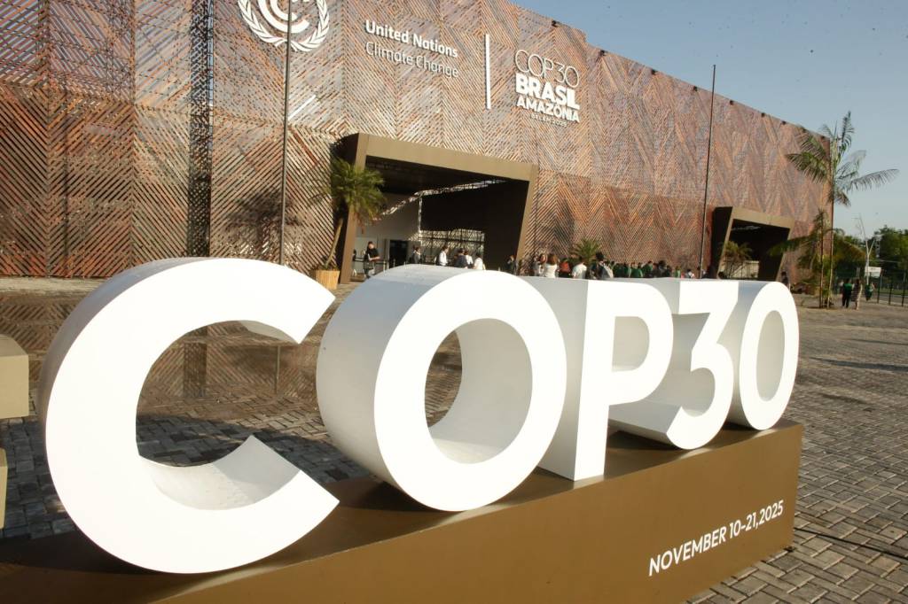 COP30 é encerrada com o Pacote de Belém aprovado por 195 países