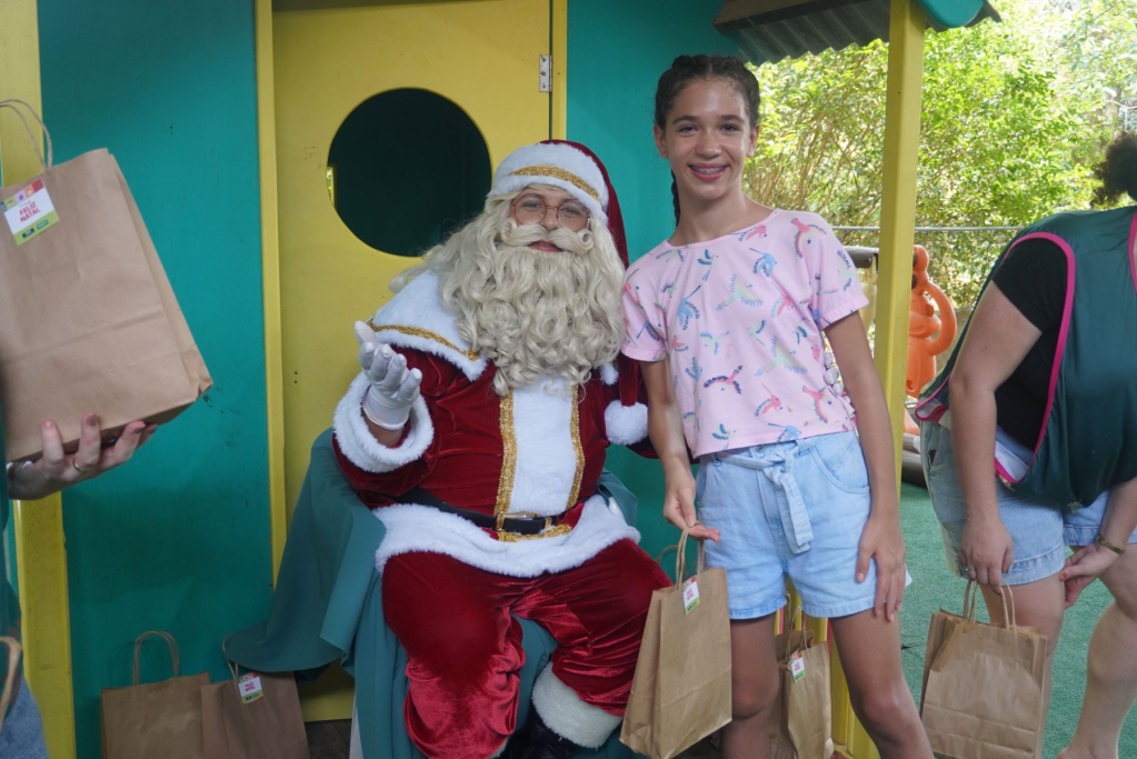 Natal Feliz reúne cerca de 200 crianças em manhã de alegria, cuidado e&nbsp;solidariedade