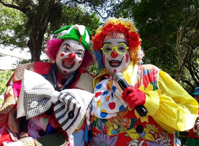 Evento celebra o Dia do Palhaço com oficinas e missa, em Vitória