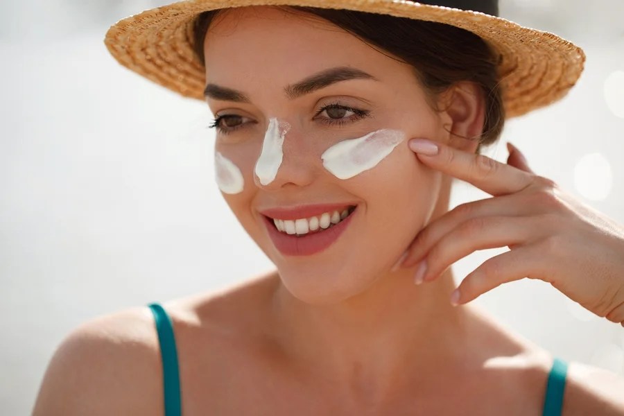 Dermatologistas orientam como escolher o protetor solar&nbsp;ideal