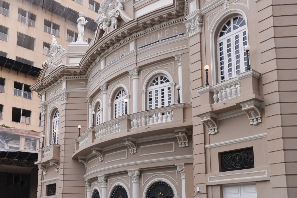Theatro Carlos Gomes retoma Programação de Reabertura em janeiro