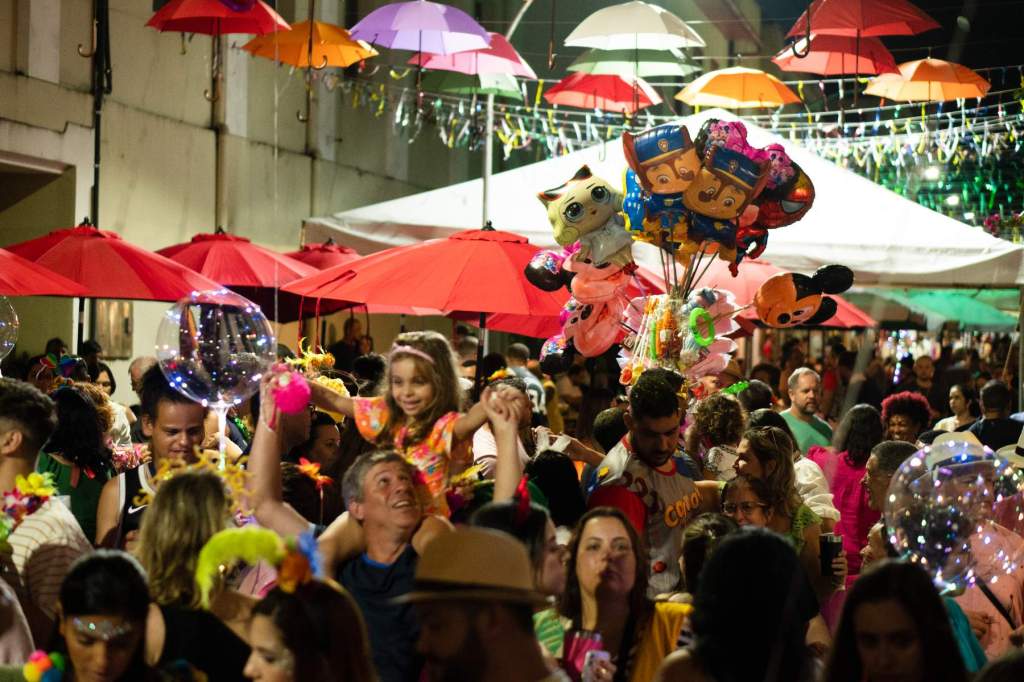 Festival Santo Boteco leva música, marchinhas e sabores ao Carnaval de Santa&nbsp;Teresa