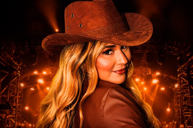 Larah Mendes lança “Cheiro do Fim”, aposta no forró pop e vive nova fase pessoal e&nbsp;artística