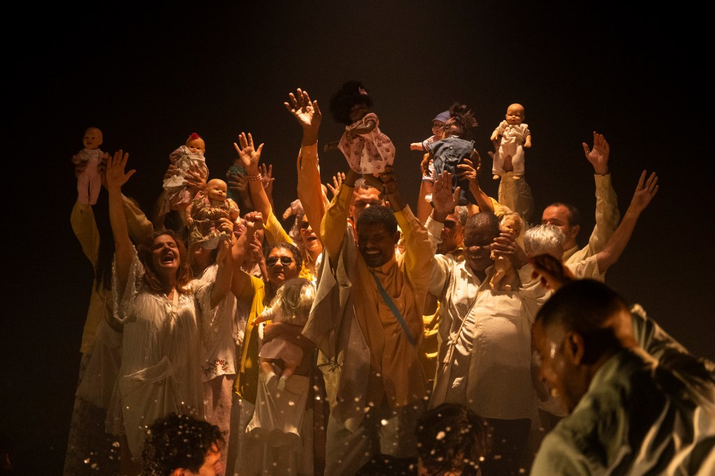 Orquestra de Cantores Cegos apresenta espetáculo inédito no Theatro Carlos&nbsp;Gomes