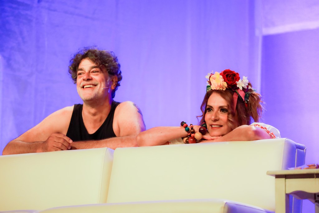 Patricya Travassos e Eduardo Moscovis chegam a Vitória com a comédia “Duetos”